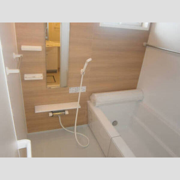 バス (追焚機能付浴室)