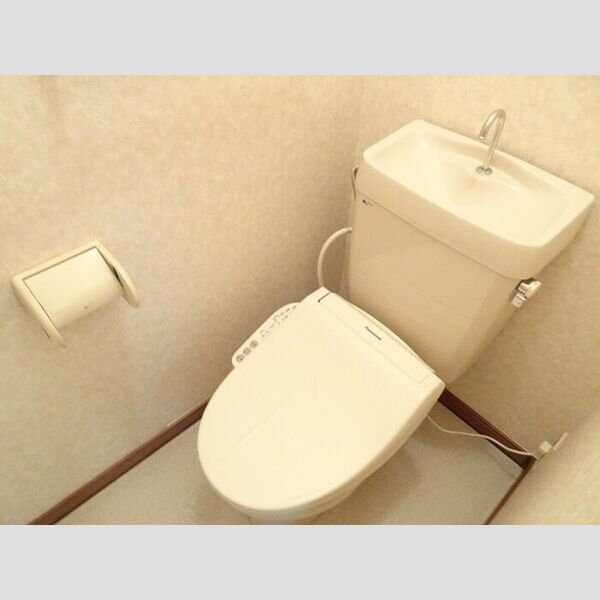 トイレ (温水洗浄暖房便座)