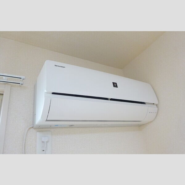 その他設備 (エアコンは2基付いています)