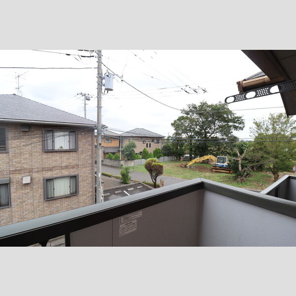 現地周辺 (窓からの風景)