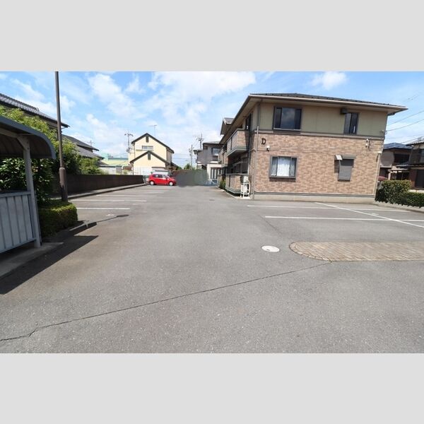 駐車場 (駐車場(D棟側))