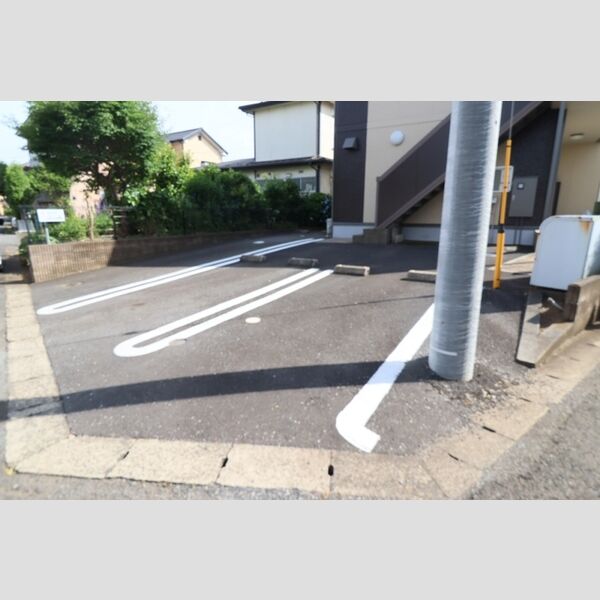 駐車場 (駐車場)