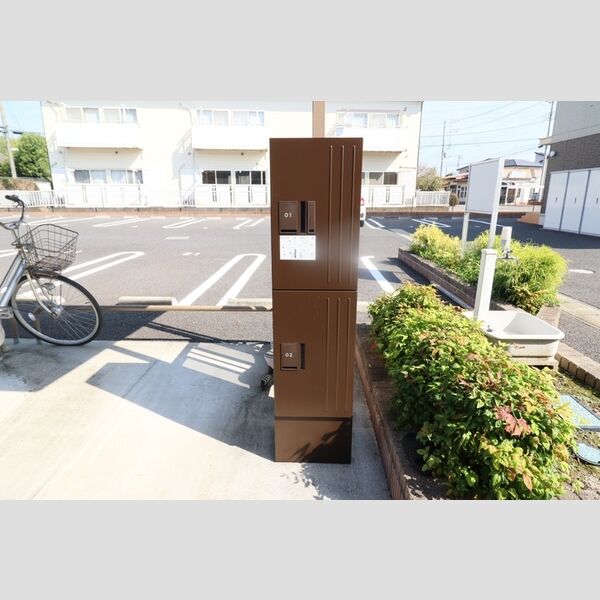 現地周辺 (宅配ボックス)