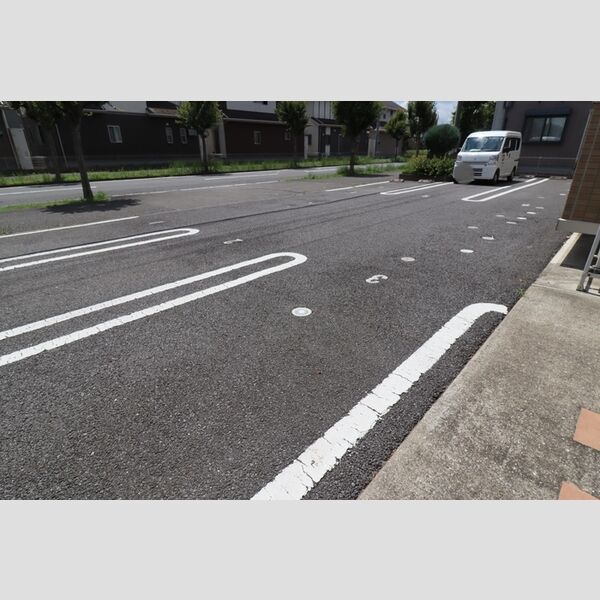 駐車場 (駐車場)