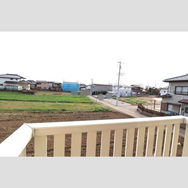 現地周辺 (窓からの風景)