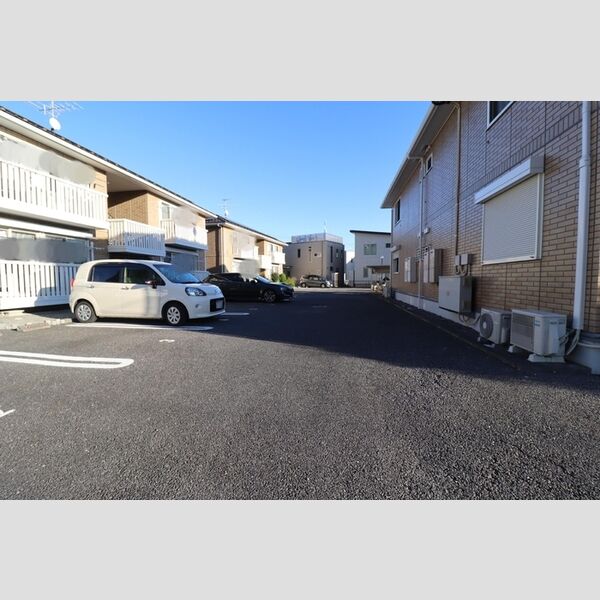 駐車場 (駐車場)