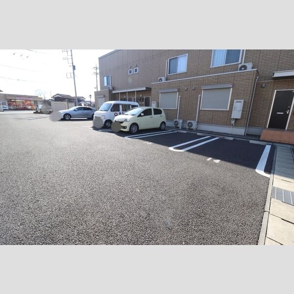 駐車場 (駐車場)
