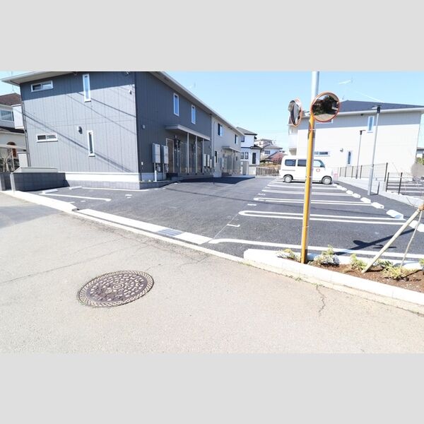 駐車場 (駐車場)