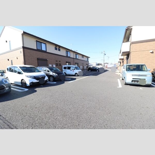 駐車場 (駐車場)