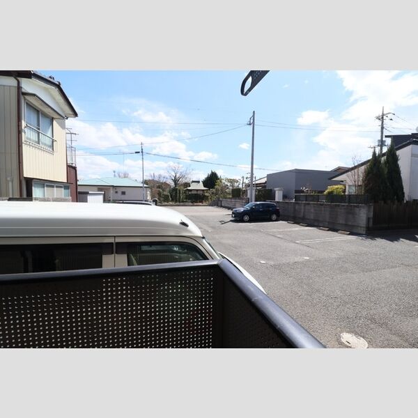 現地周辺 (窓からの風景)