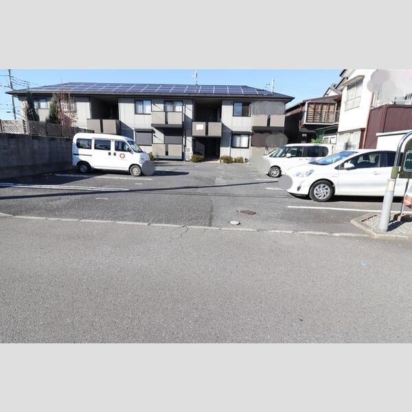 駐車場 (駐車場)