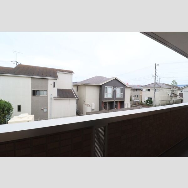 現地周辺 (窓からの風景)