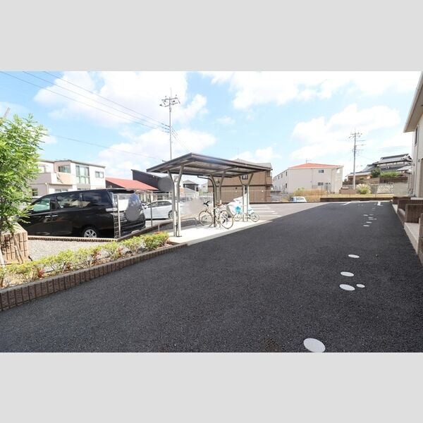 駐車場 (駐車場)