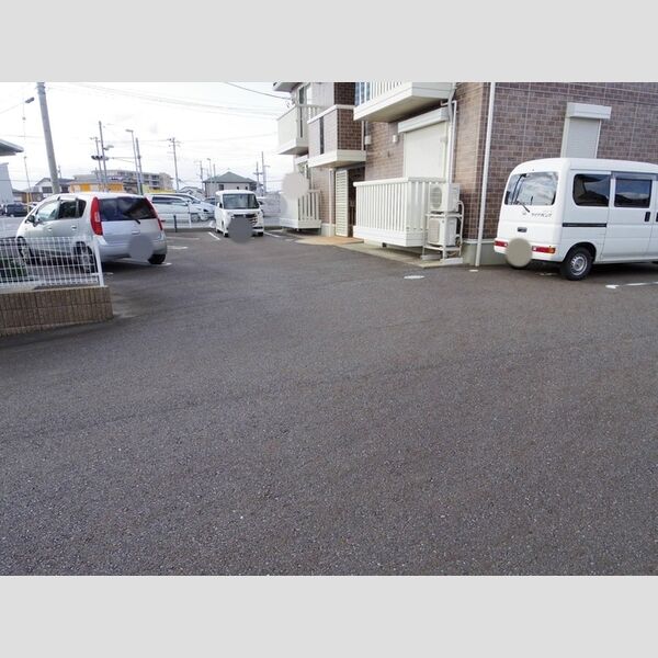 駐車場 (駐車場)