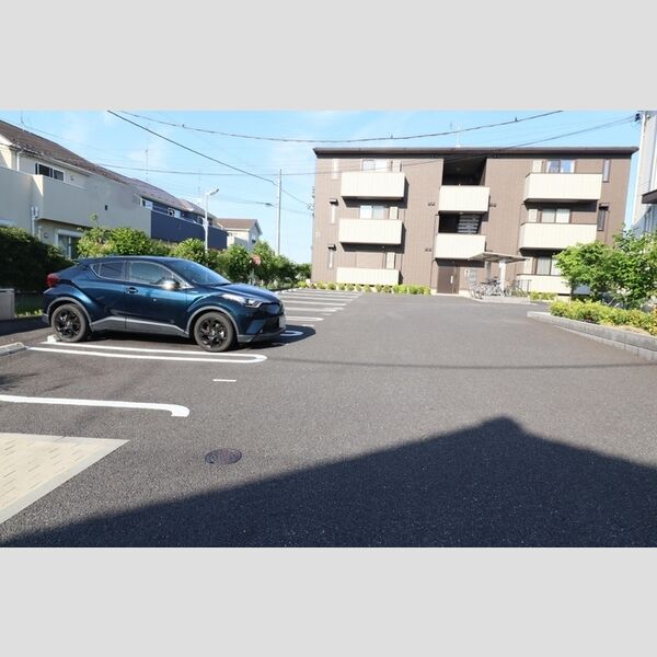 駐車場 (駐車場)