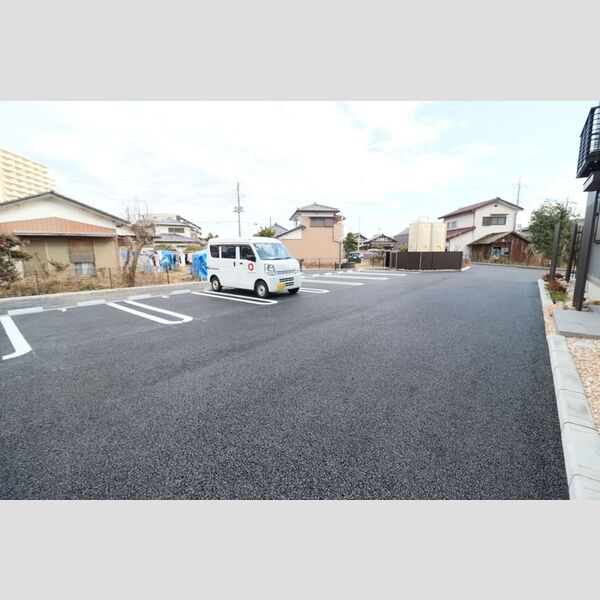 駐車場 (駐車場)