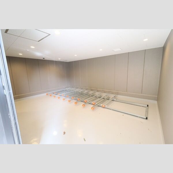 現地周辺 (駐輪場)