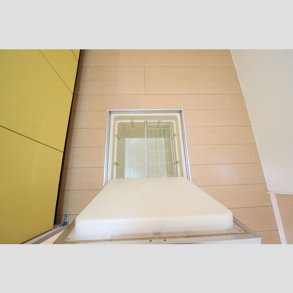 その他 (床下収納庫(1階のみ))