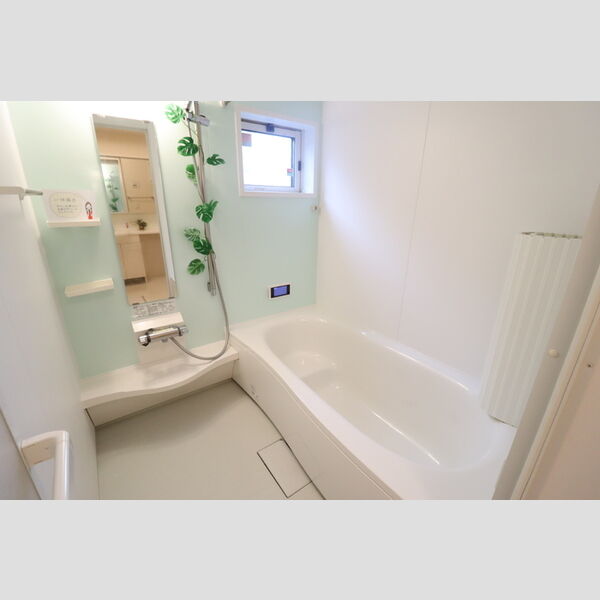 バス (1坪タイプユニットバス(小窓付))