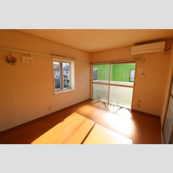 居室・リビング (リビング全景(エアコン付))