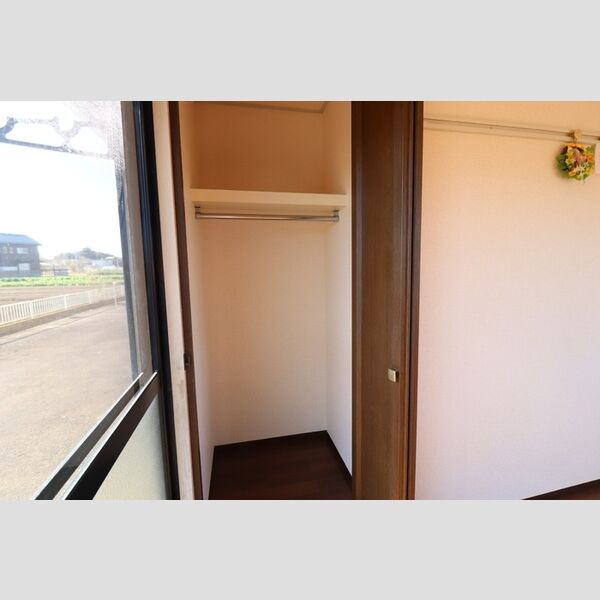 収納 (クローゼット)