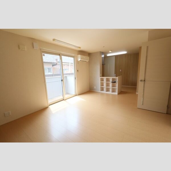 その他 (リビング全景2)