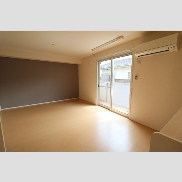 居室・リビング (リビング全景1(エアコン付、デザインクロス仕様))