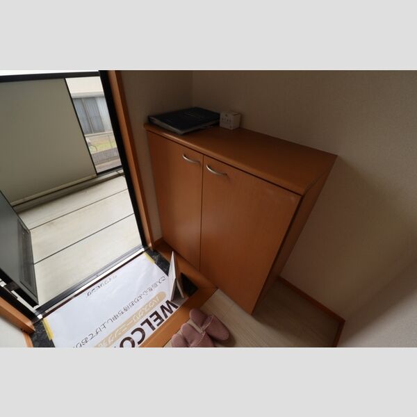 玄関 (シューズボックス)