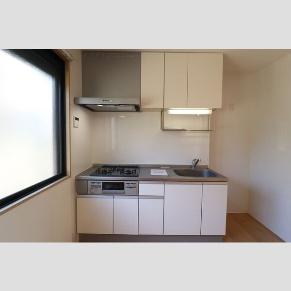 キッチン (システムキッチン(3口ガスコンロ、グリル付))