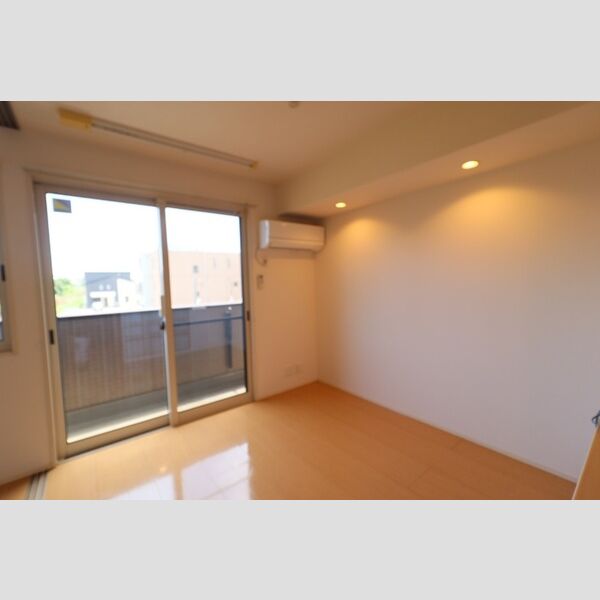 居室・リビング (リビング全景(エアコン付))