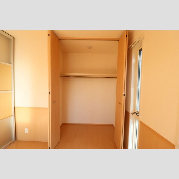 収納 (クローゼット)