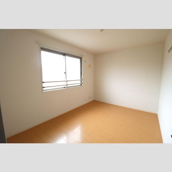 その他 (北側洋室)