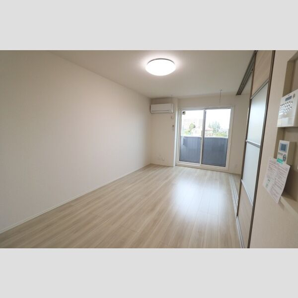 居室・リビング (リビング全景(エアコン付))