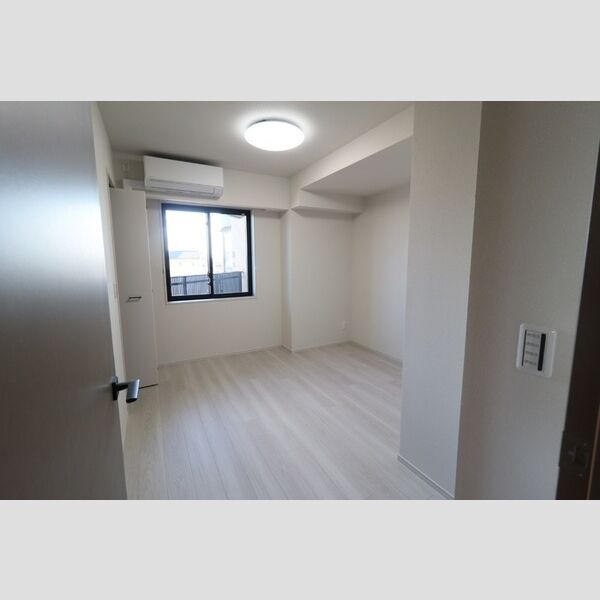 その他 (洋室(エアコン付))