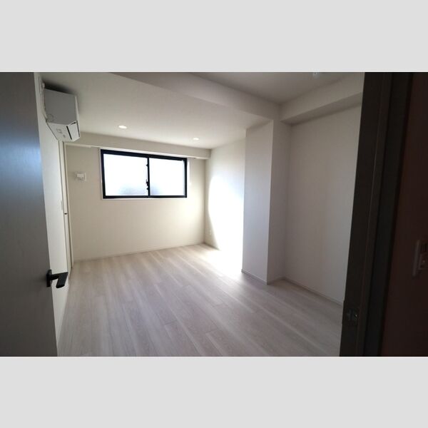 その他 (洋室(エアコン付))