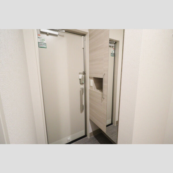 玄関 (トールタイプシューズボックス(姿見鏡付))