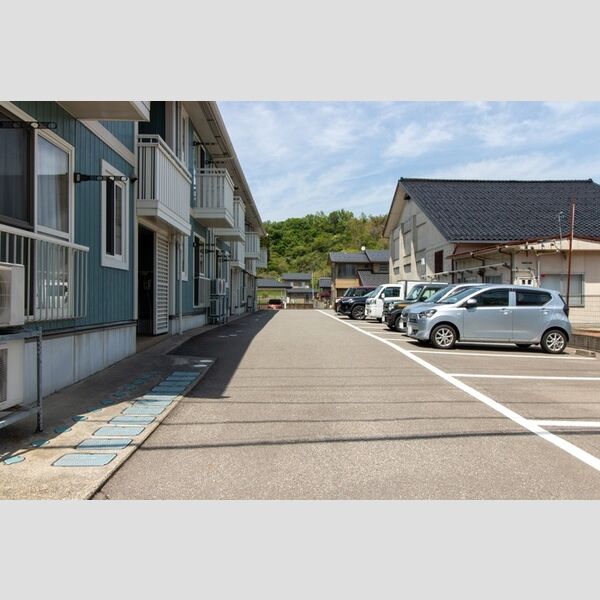 駐車場 (駐車場)