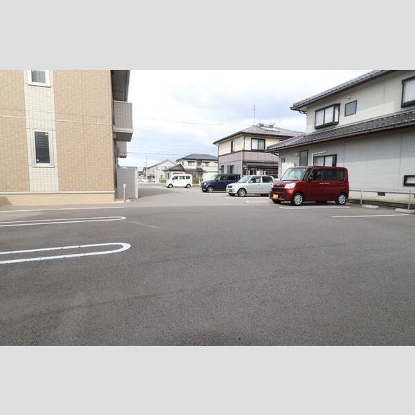 駐車場 (駐車場)