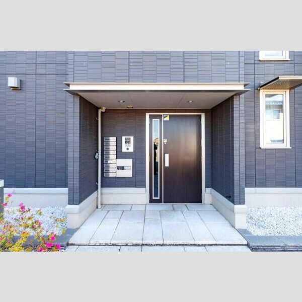 エントランス (エントランス)