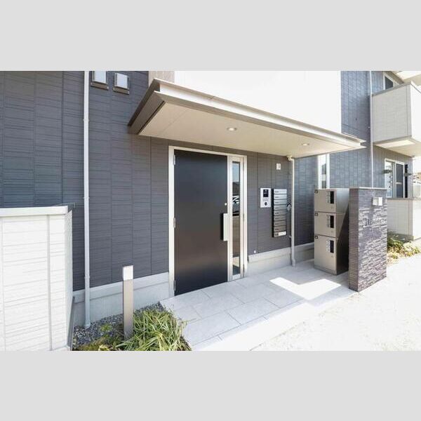 エントランス (エントランス)