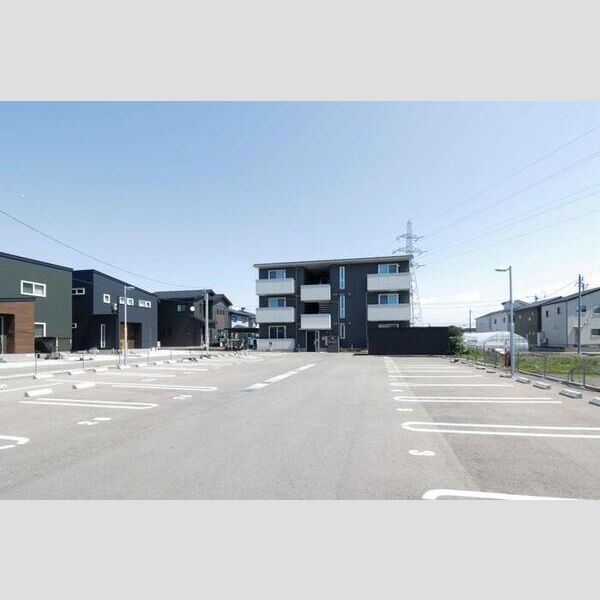 駐車場 (駐車場)