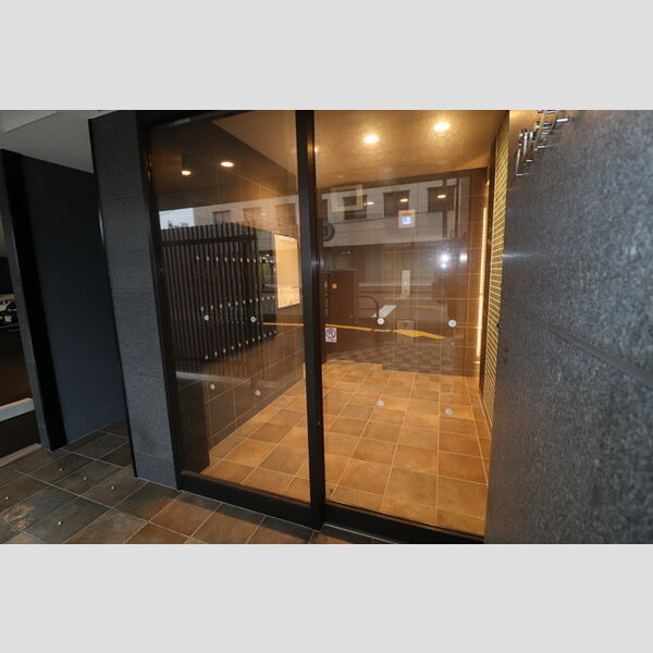 現地周辺 (ロビー)