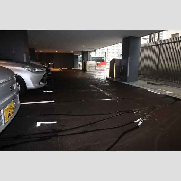 駐車場 (駐車場)