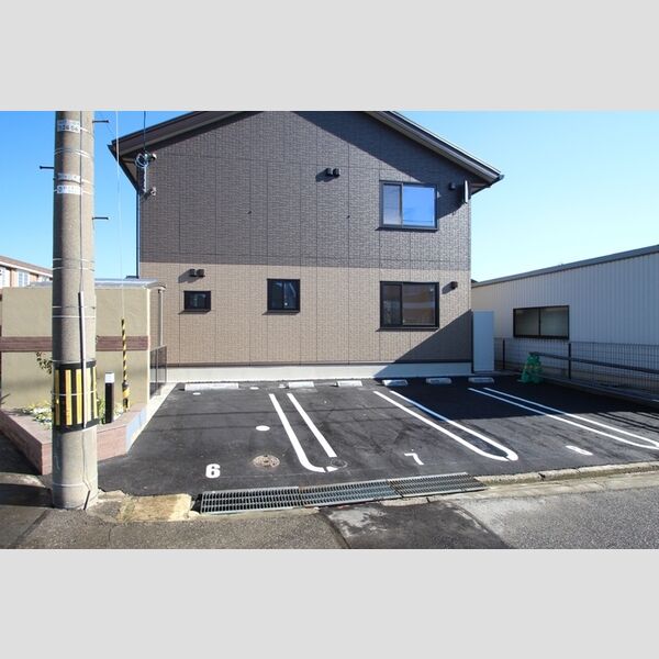 駐車場 (駐車場)