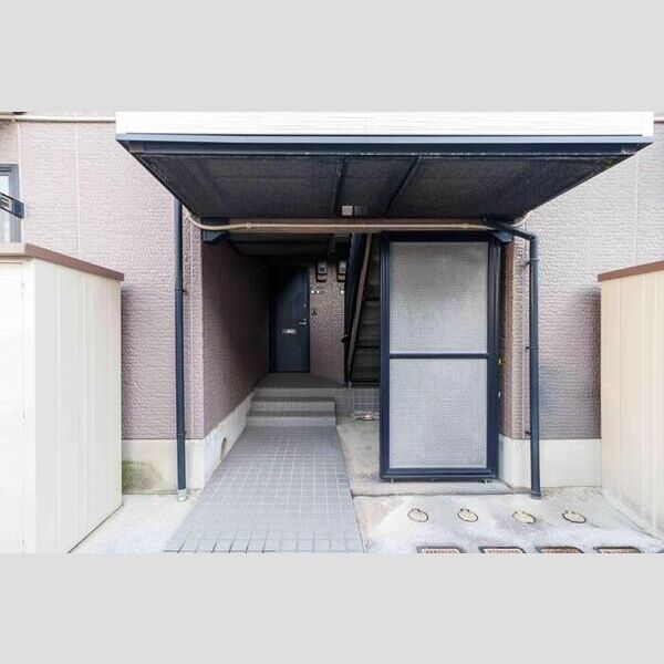エントランス (エントランス)