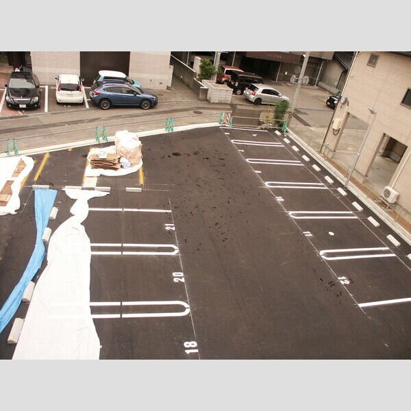 駐車場 (駐車場)