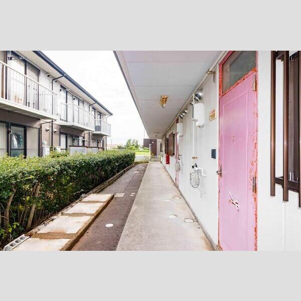 エントランス (エントランス)