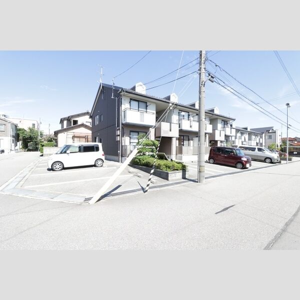 駐車場 (駐車場)