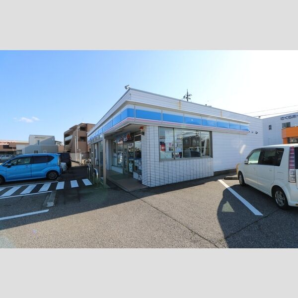 現地周辺 (②ローソン金沢藤江北店)