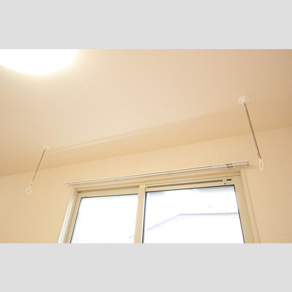 その他 (室内物干し)